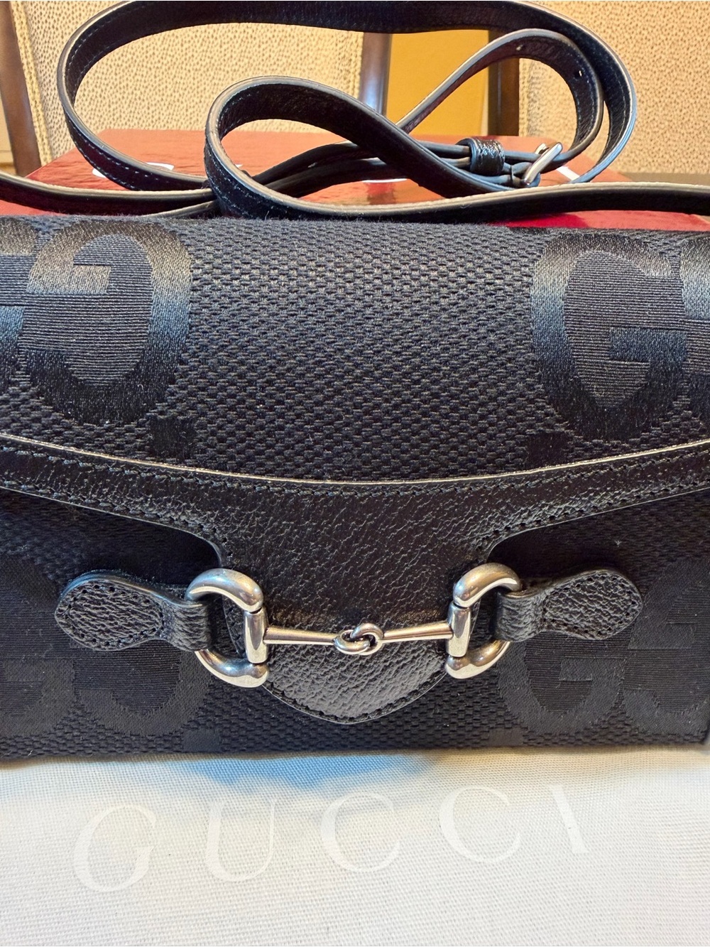 New Authentic Gucci GG Supreme Jumbo Logo Black Crossbody Bag - Picture 5 of 14